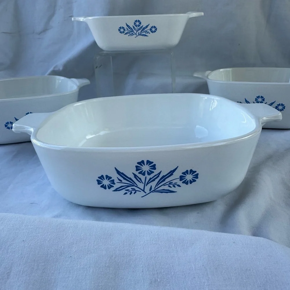 Vintage Corning Ware Blue Cornflower Baking Dishes Set of 4 Casserole Dishes